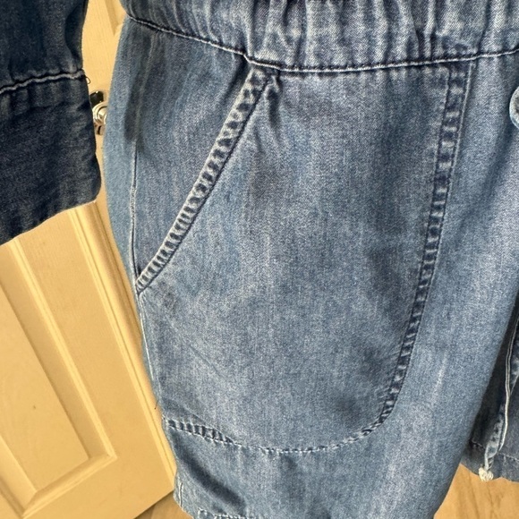 Express Romper Shorts Sz S Blue Denim Look Pockets Drawstring Cruise Cacation - Picture 7 of 9